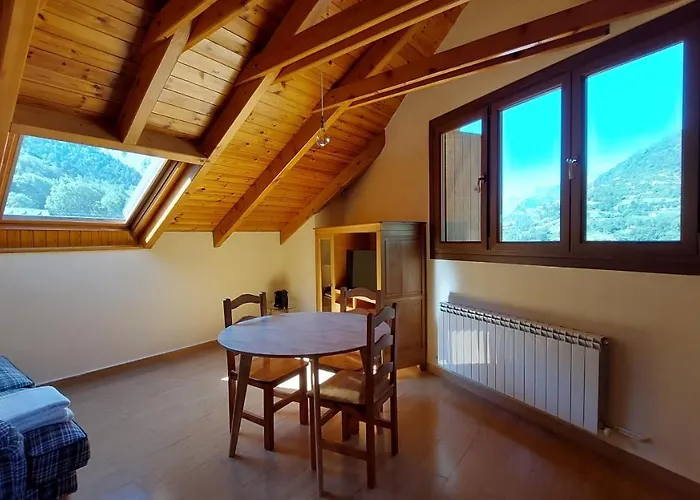 Rural Apartment Senet
